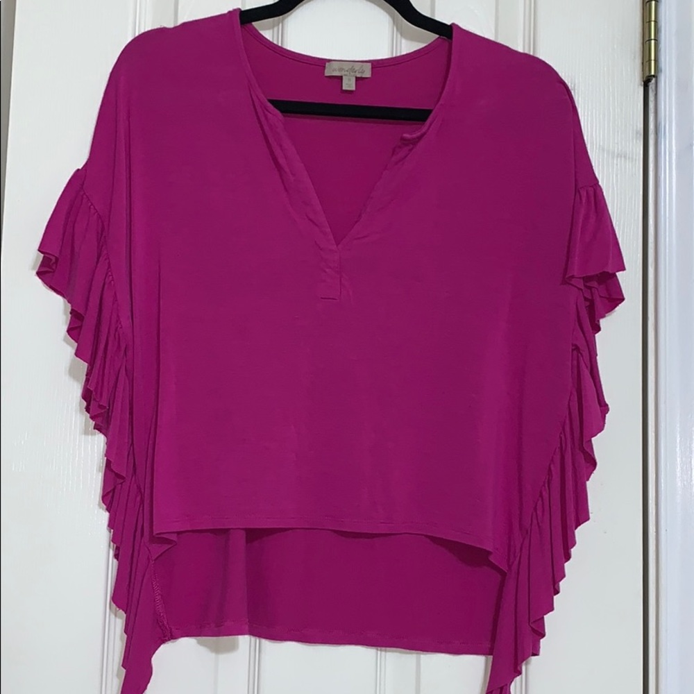 Magenta ruffle crop top!